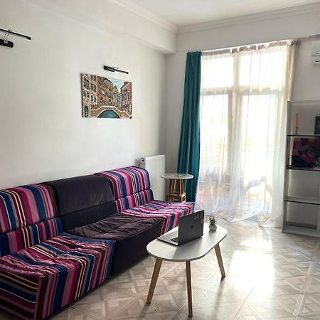 Apartment Sunny Mood Tbilisi ภายนอก รูปภาพ